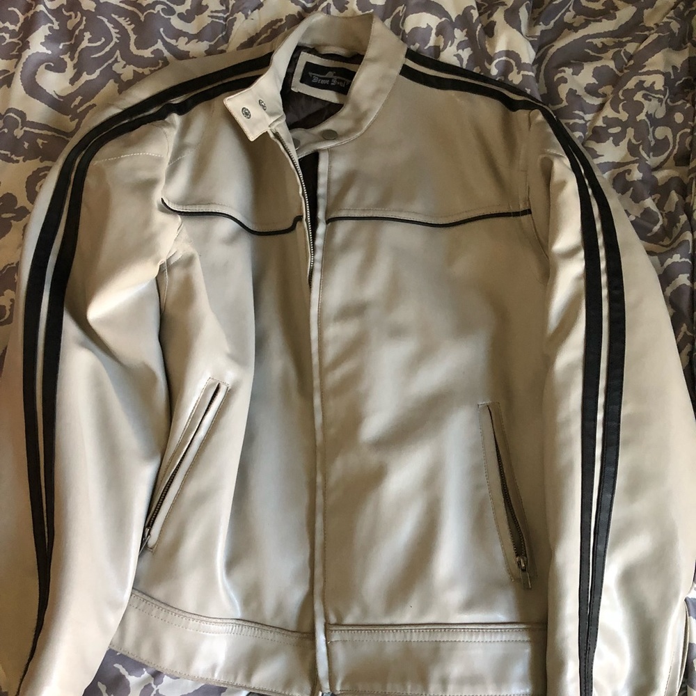 Medium men’s leather jacket